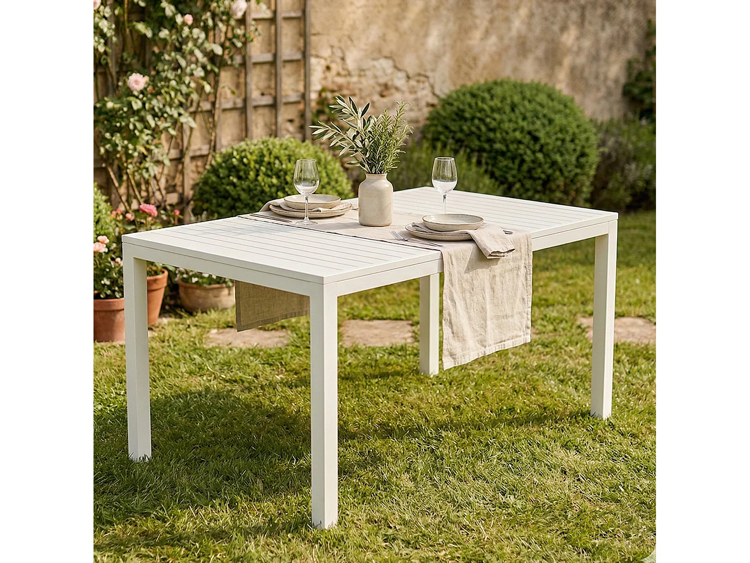 Table d'extérieur Danastas, Etagère à manger rectangulaire, Table de jardin polyvalente, 100% Made in Italy, 150x90h72 Cm, Blanc