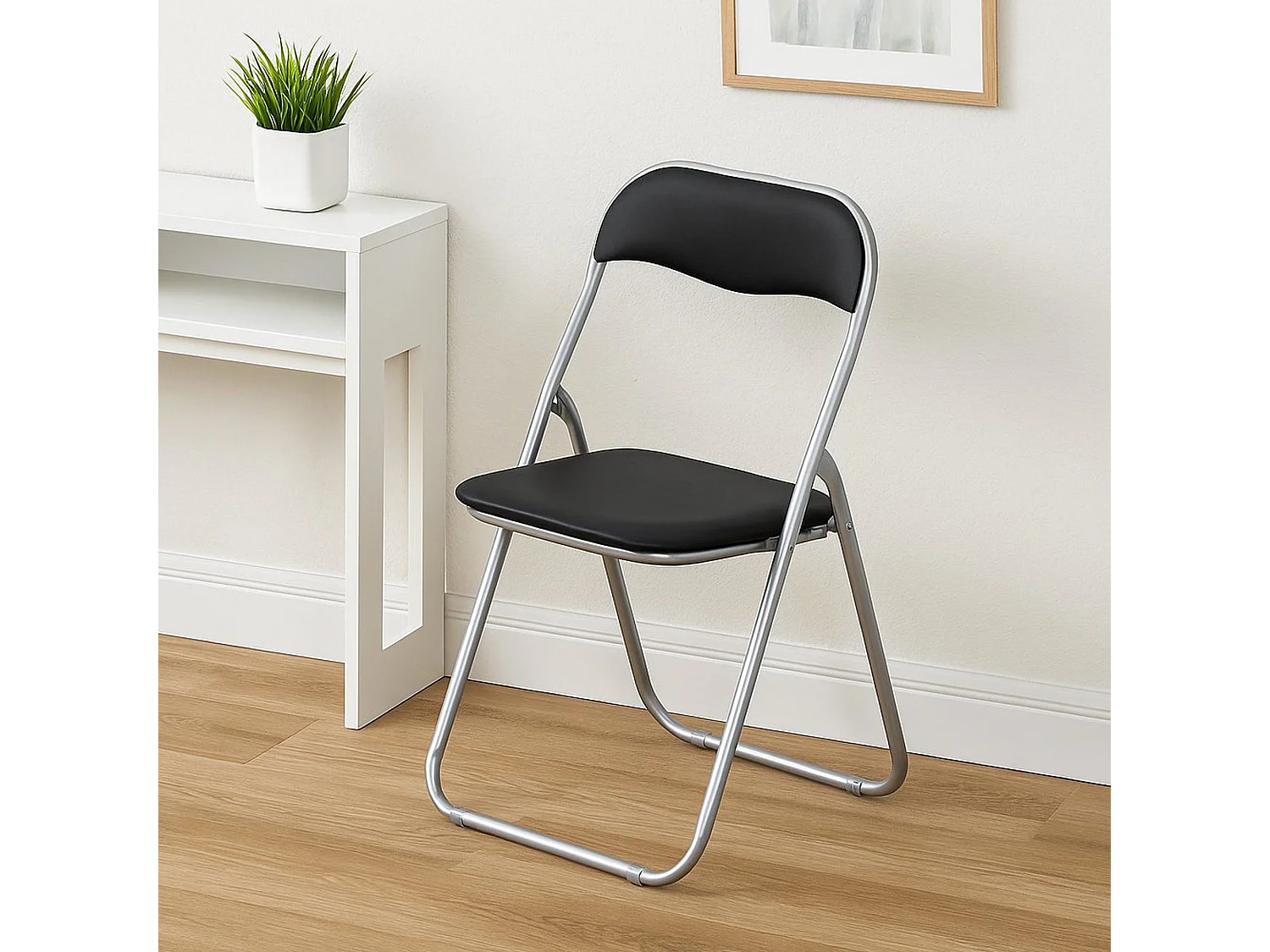 Chaise pliante Dgraf, Chaise peu encombrante, Chaise invité, Siège de réunion en éco-cuir, 43x47h80 cm, Noir