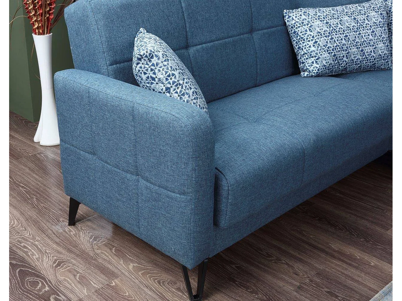 Divano letto con penisola Apo, Divano letto contenitore reversibile con 4 cuscini, Sofà in tessuto con apertura click-clack, 302x234h88 cm, Blu