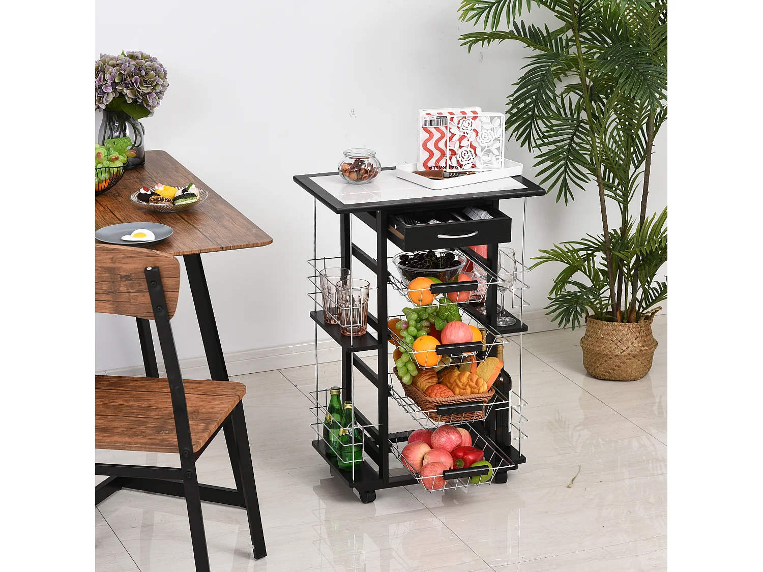 Chariot de service desserte de cuisine à roulettes multi-rangements 4 paniers métal tiroir + 4 range-bouteilles bois pin noir plateau carrelé blanc