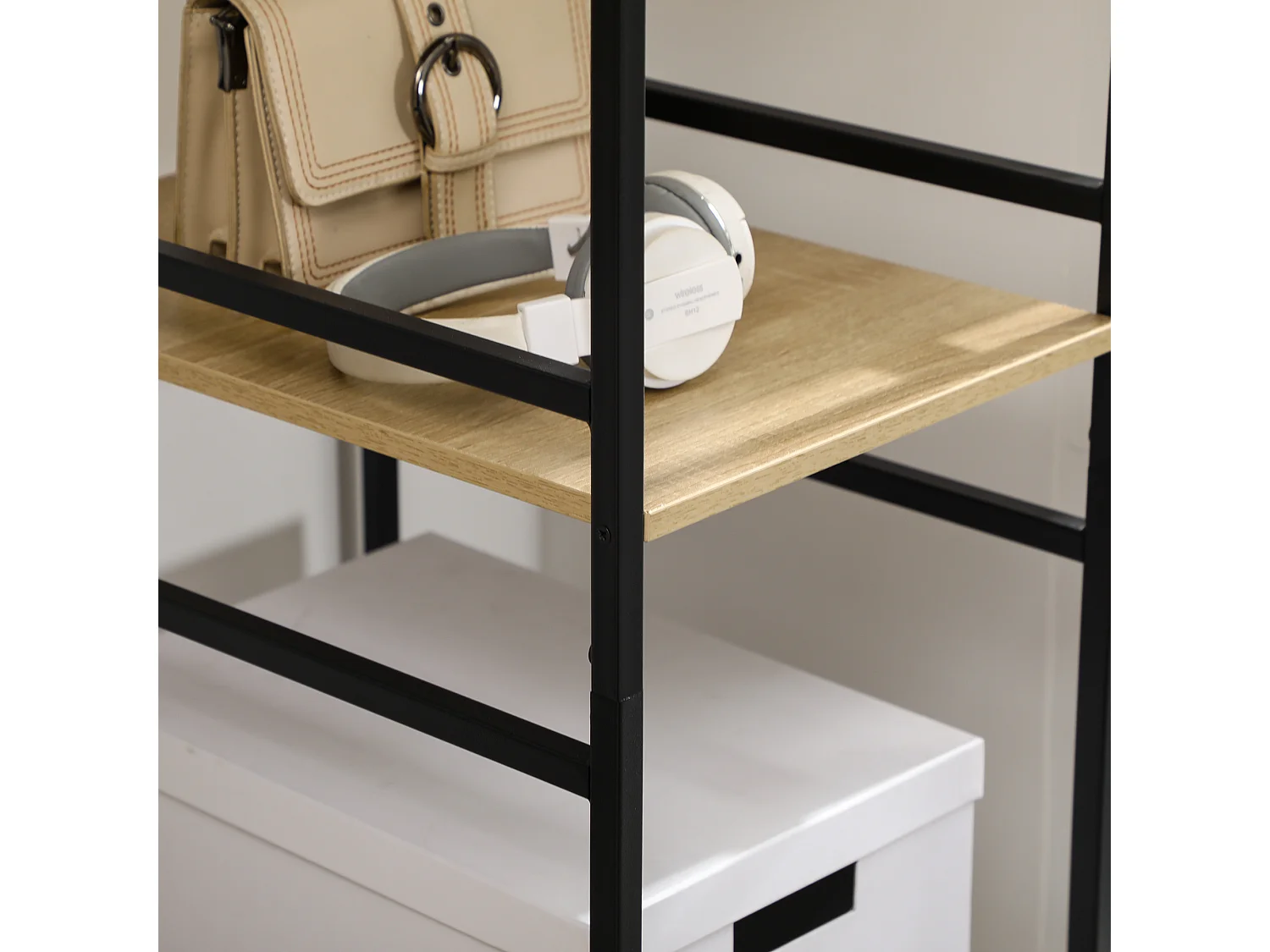 Penderie portant à vêtements style industriel en métal avec tringle et 4 étagères - dim. 100L x 46L x 170,5H cm - métal aspect chêne clair