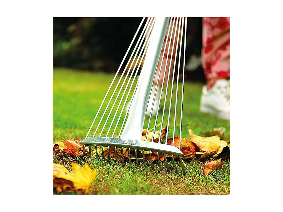 Balai à gazon extensible en acier et aluminium