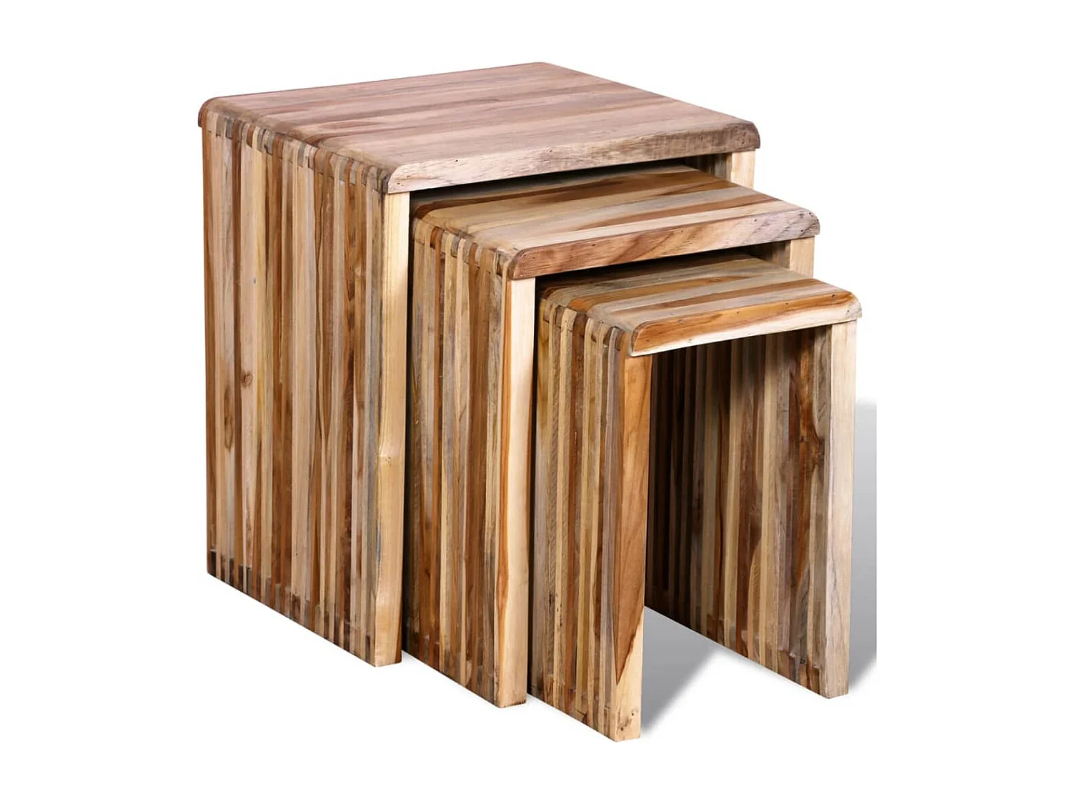 Set de 3 mesitas apilables de madera maciza reciclada