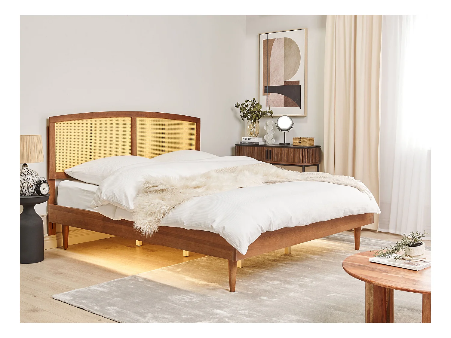 Lit avec LED Rotin VARZY 180 x 200 cm Marron