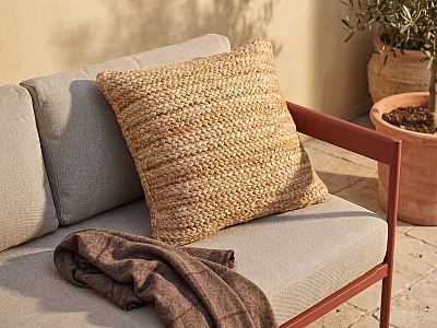 Almofada trançada 100% juta 60x60 cm cor natural - ZAMBAI