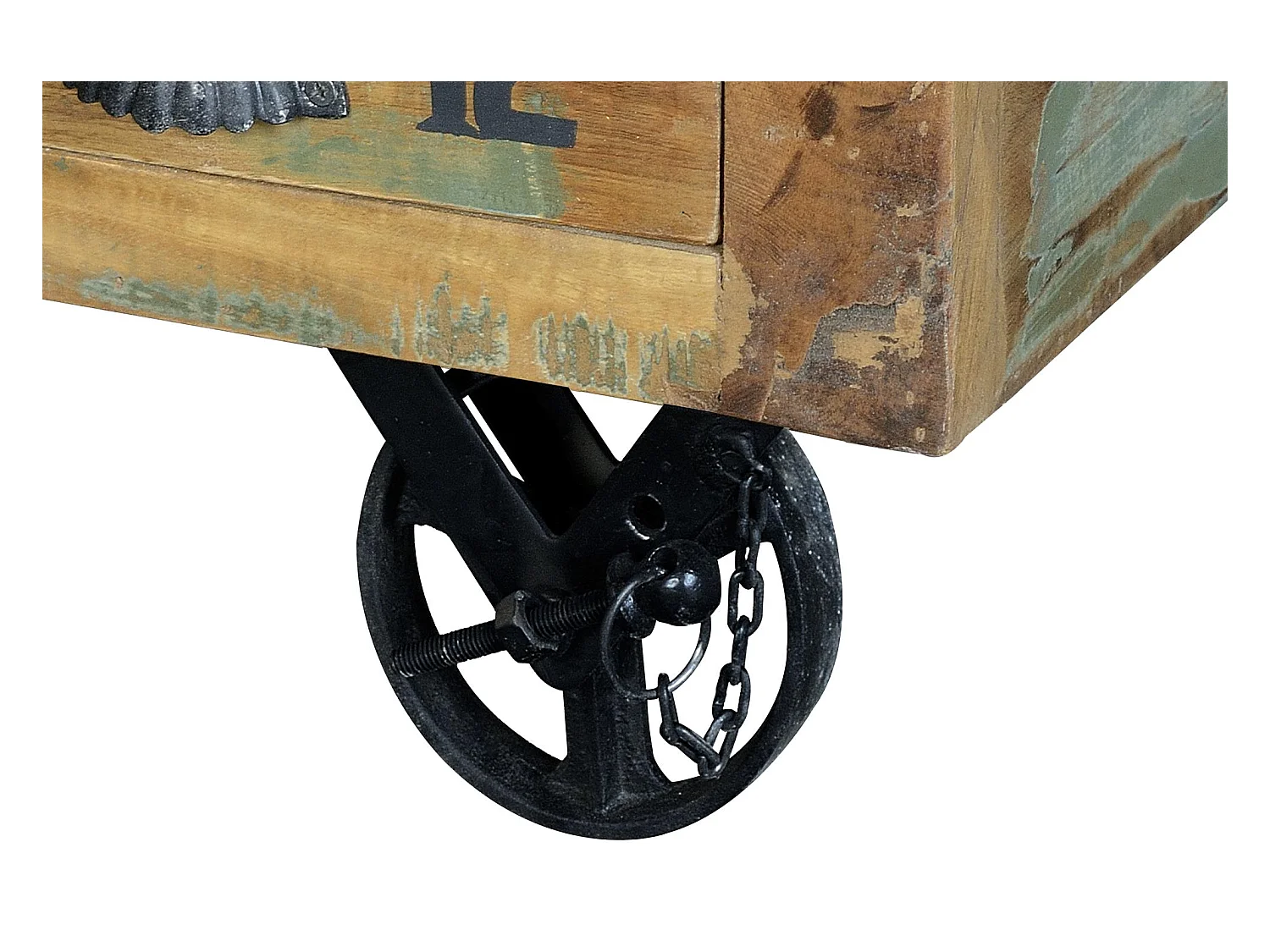Table basse en bois recyclé et roulettes métal multicolores