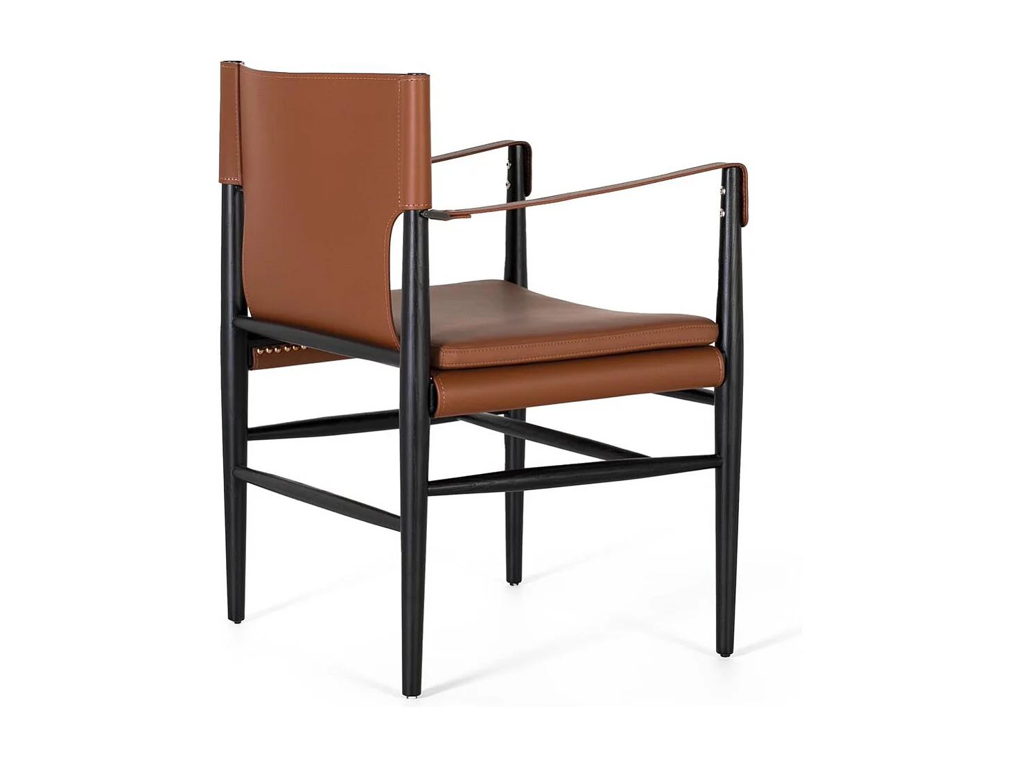 Tavolo centrale con base in alluminio e piano in marmo.