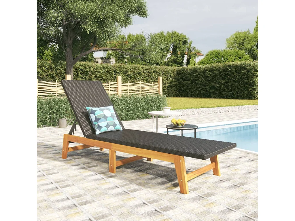 Ligbed poly rattan en massief acaciahout zwart en bruin