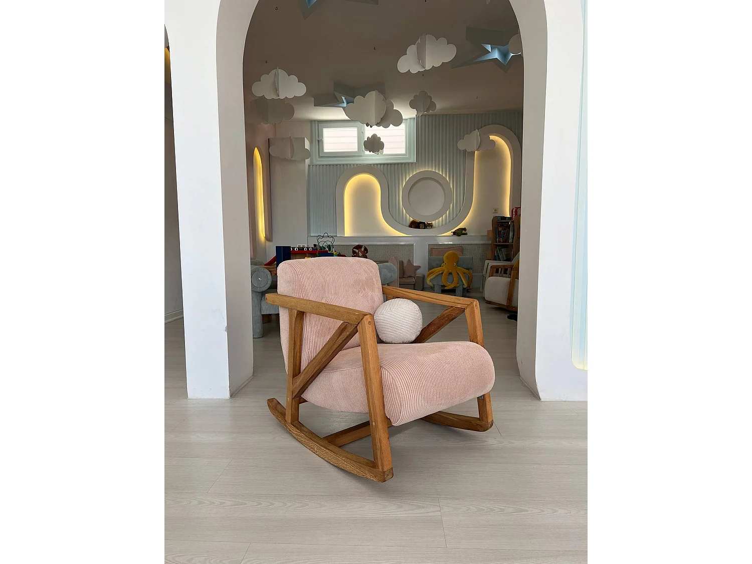 Poltrona elegante, rosa, 75 x 62 x 52 cm | Struttura in legno di carpino al 100%, tessuto in poliestere al 100% | Comoda imbottitura in schi