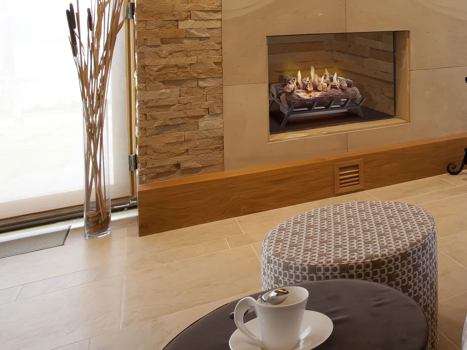 Bloc de combustion 2500W avec bûches décoratives