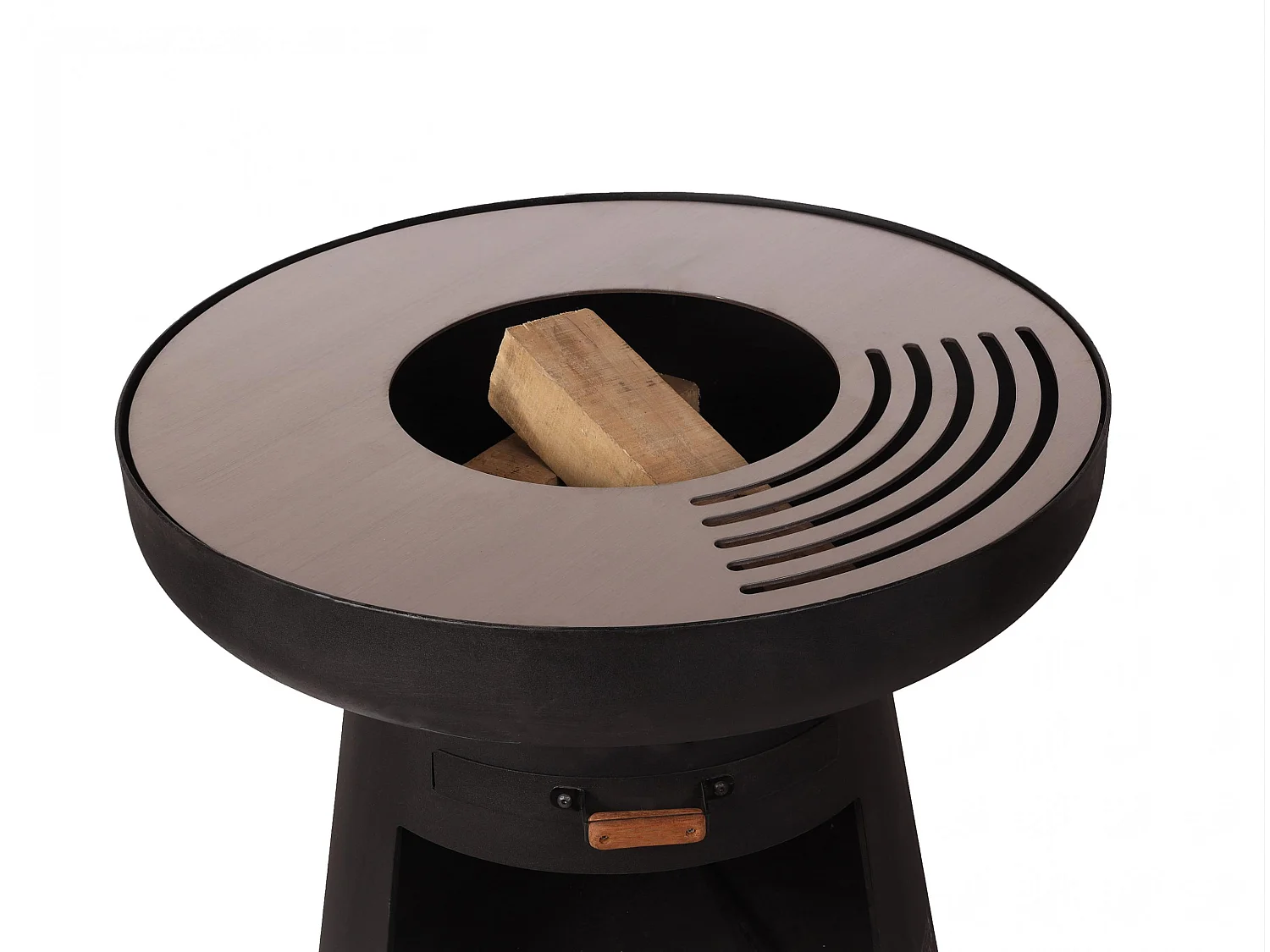 Ronde barbecue met ronde staalplaat en grill