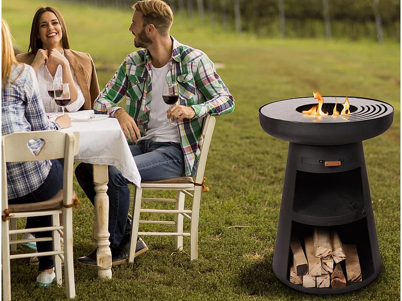 Barbecue rond avec plaque d'acier ronde et grille
