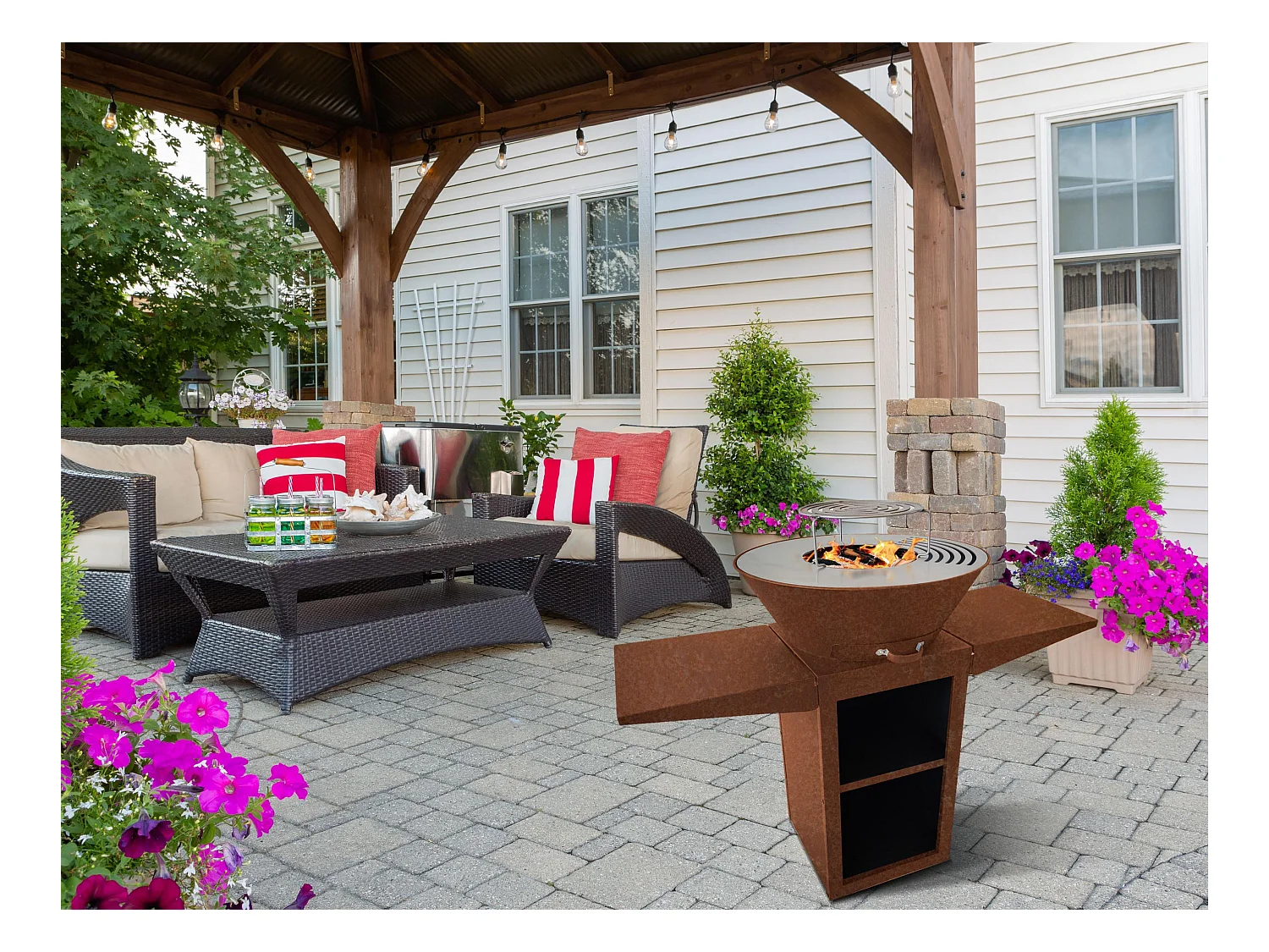 Barbecue avec plaque ronde, grill et support