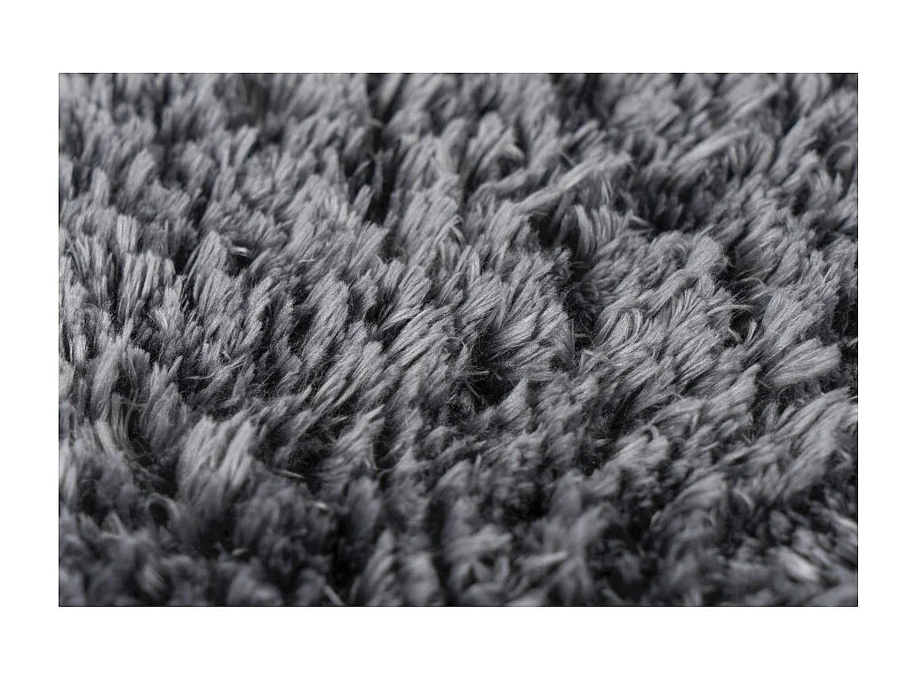 Tapis 150x80cm, design C005D coloris anthracite - Confort et élégance pour votre intérieur