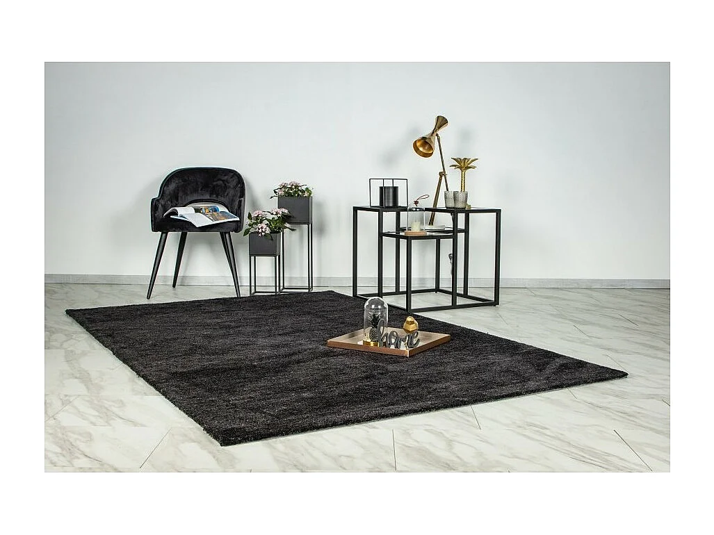 Tapis 150x80cm, design C007Y coloris noir - Confort et élégance pour votre intérieur