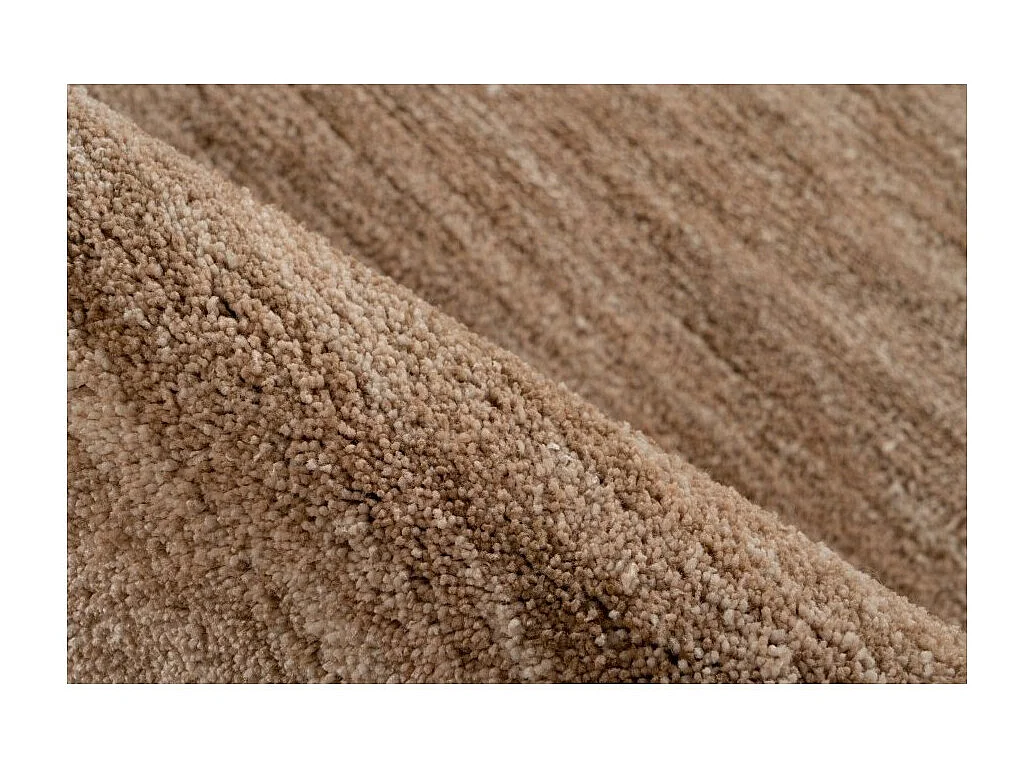 Tapete 150x80cm, design C007Y cor bege - Conforto e elegância para o seu interior.