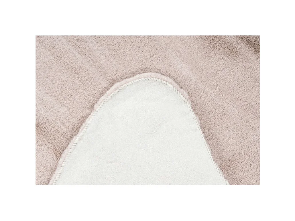 Tapete 90x60cm, design C005Y na cor taupe - Conforto e elegância para o seu interior.