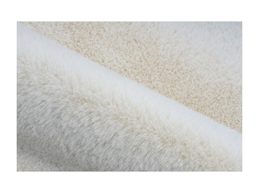 Tapete 90x60cm, design C005Y cor marfim - Conforto e elegância para o seu interior