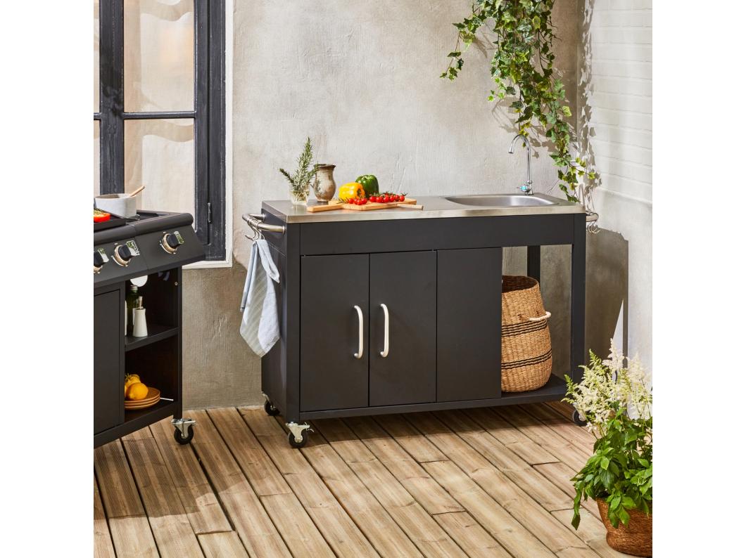 Cucina da esterno in acciaio, nero