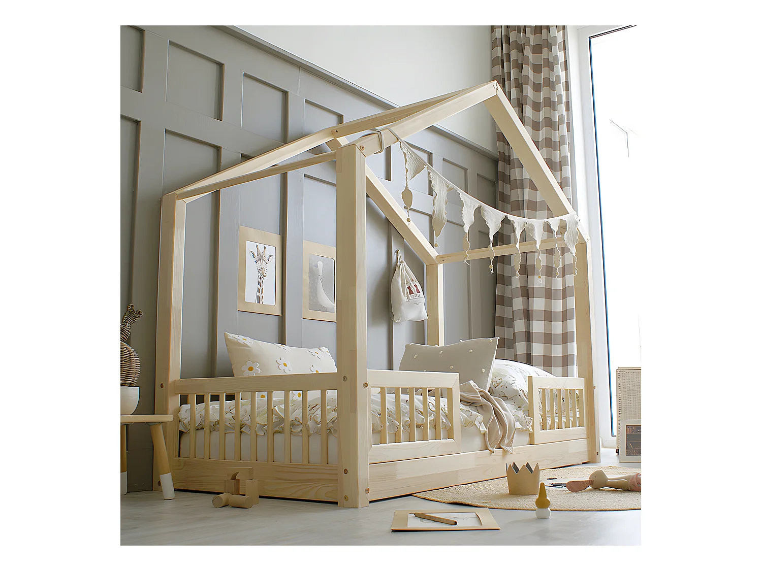 Lit cabane 90x200 barrières et sommier inclus pieds 1 cm Iris Bois