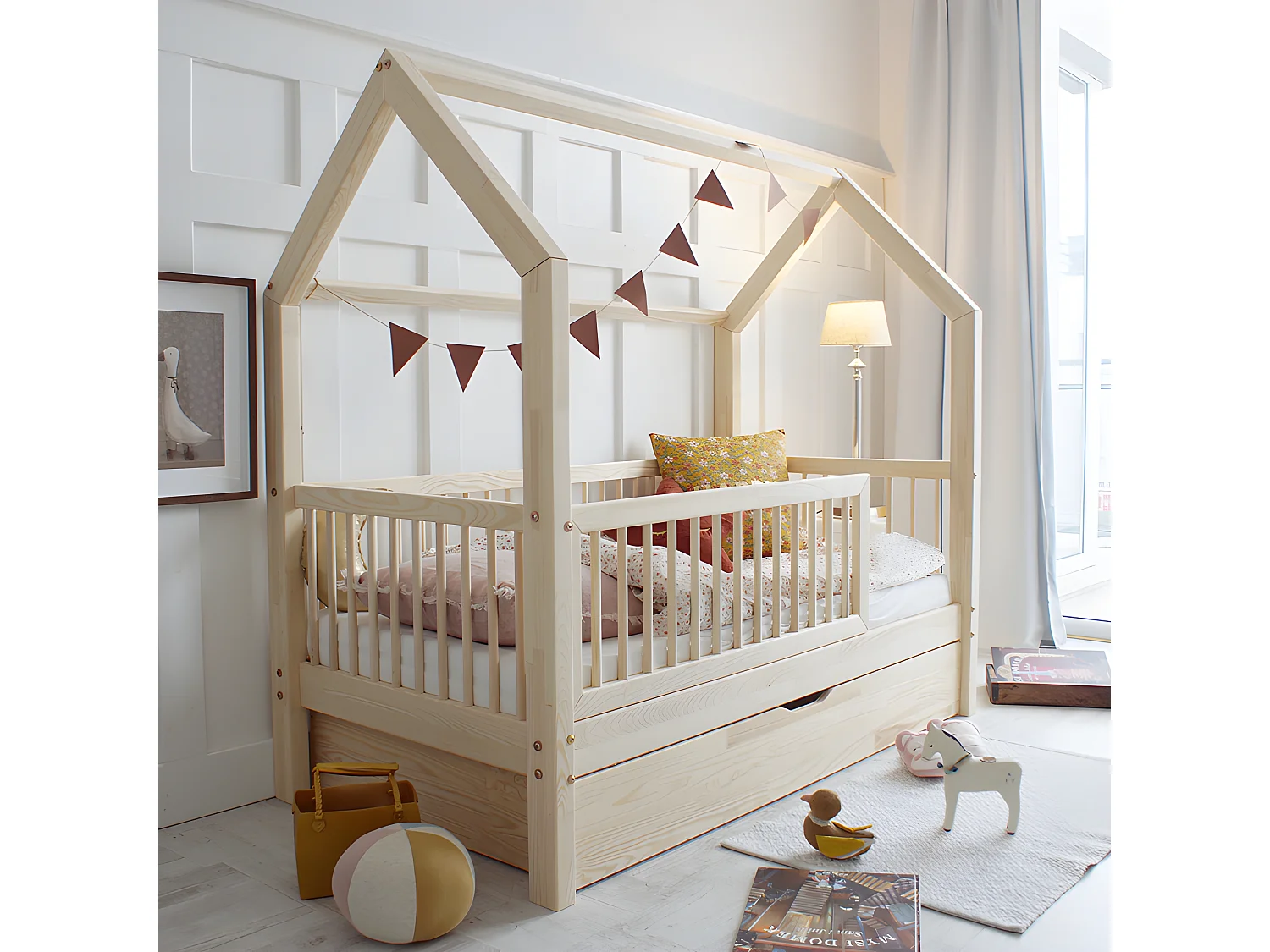 Lit cabane 90x190 barrière sommier et tiroir inclus Florie Bois