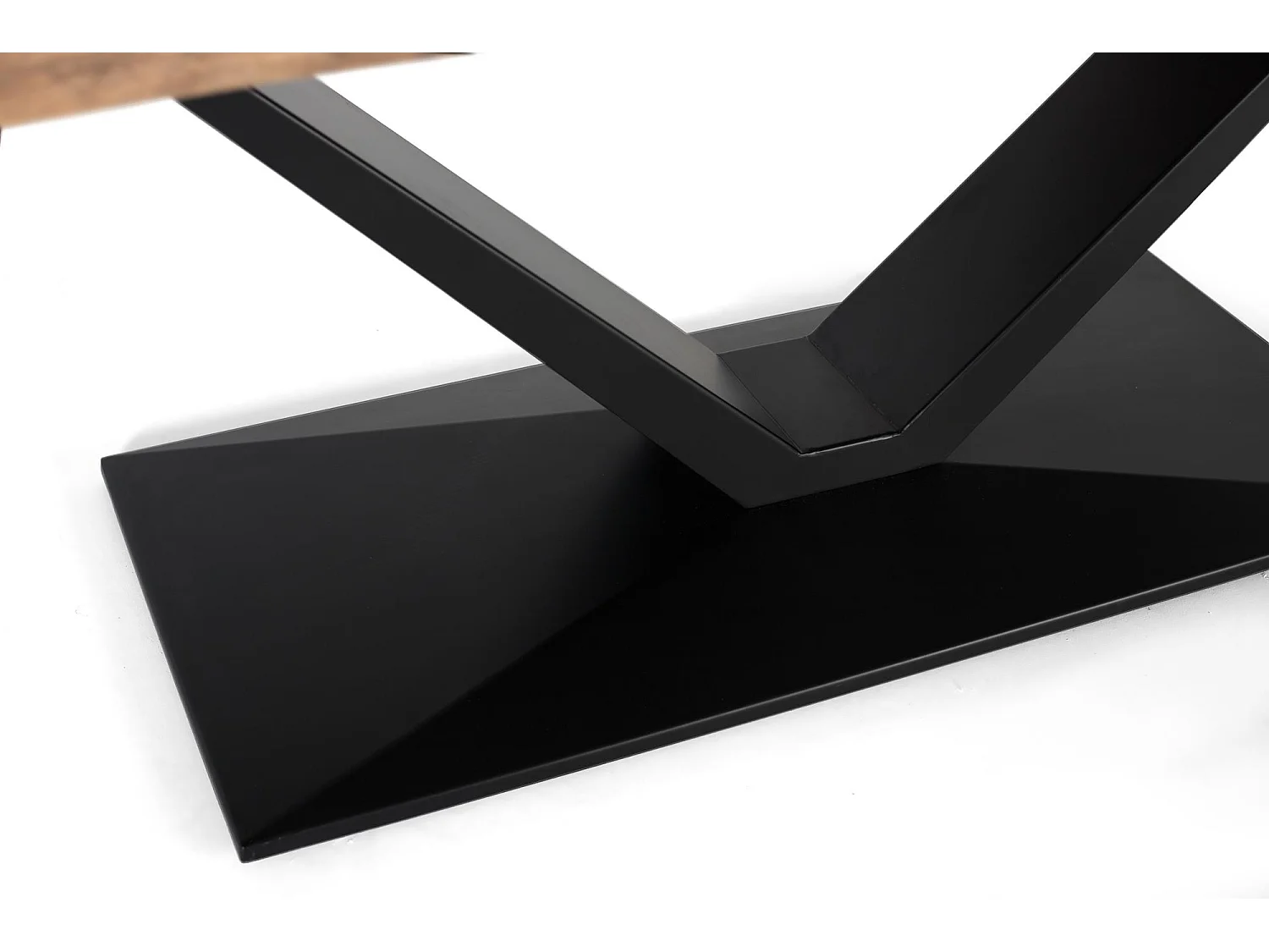 Esstisch aus Akazienholz und Metall