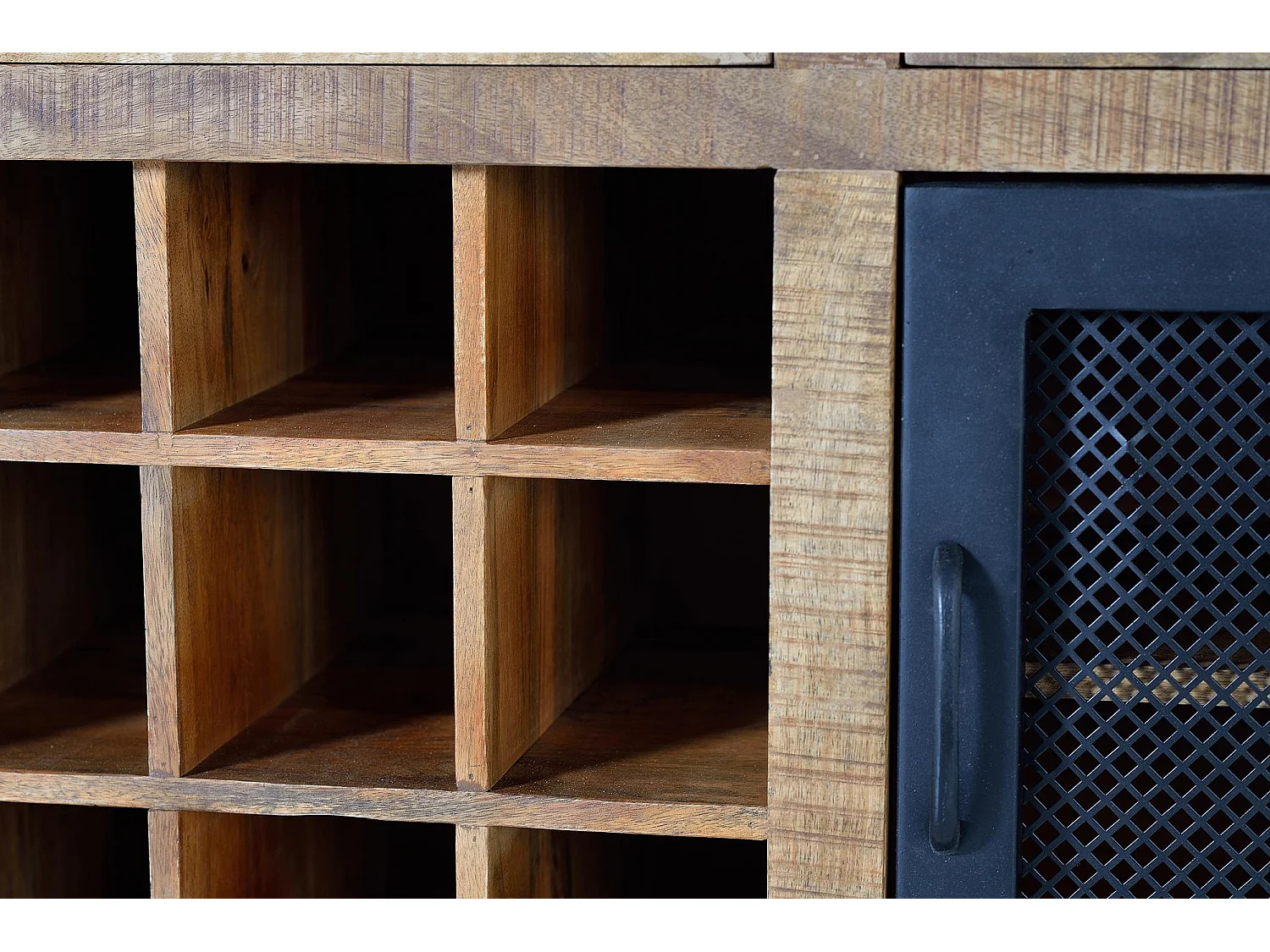 Buffet industriel en manguier et pieds en métal couleur naturelle