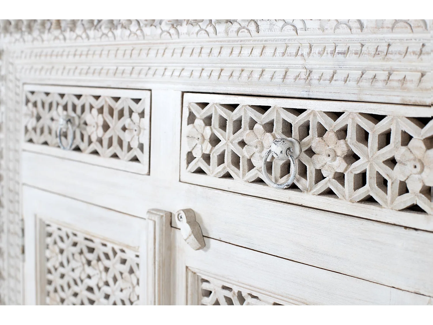 Buffet en bois manguier blanc vieilli