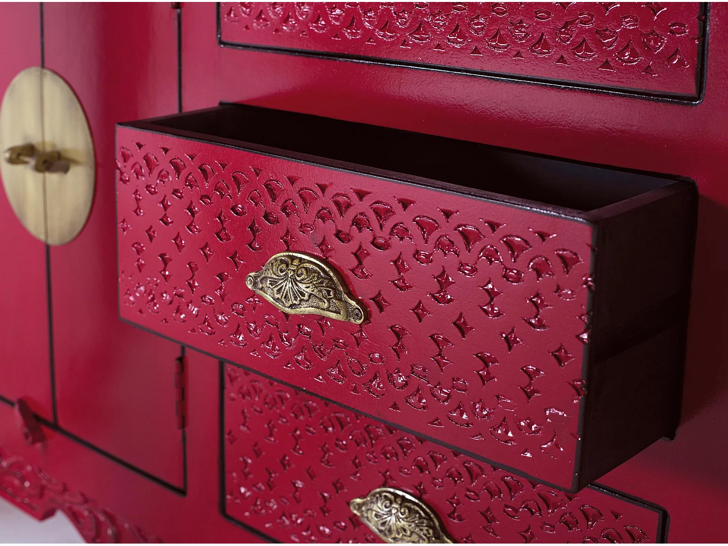 Buffet met 6 deuren en 3 deuren in manguierhout