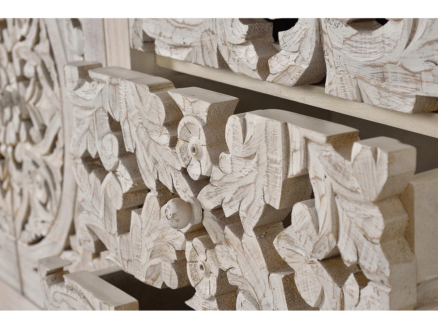 Buffet en manguier et pieds en métal blanc vieilli