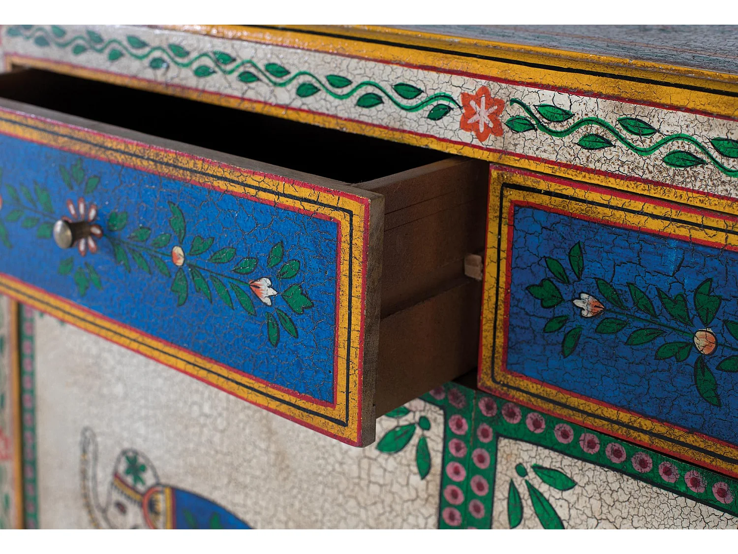 Handbemaltes Sideboard aus Mangoholz