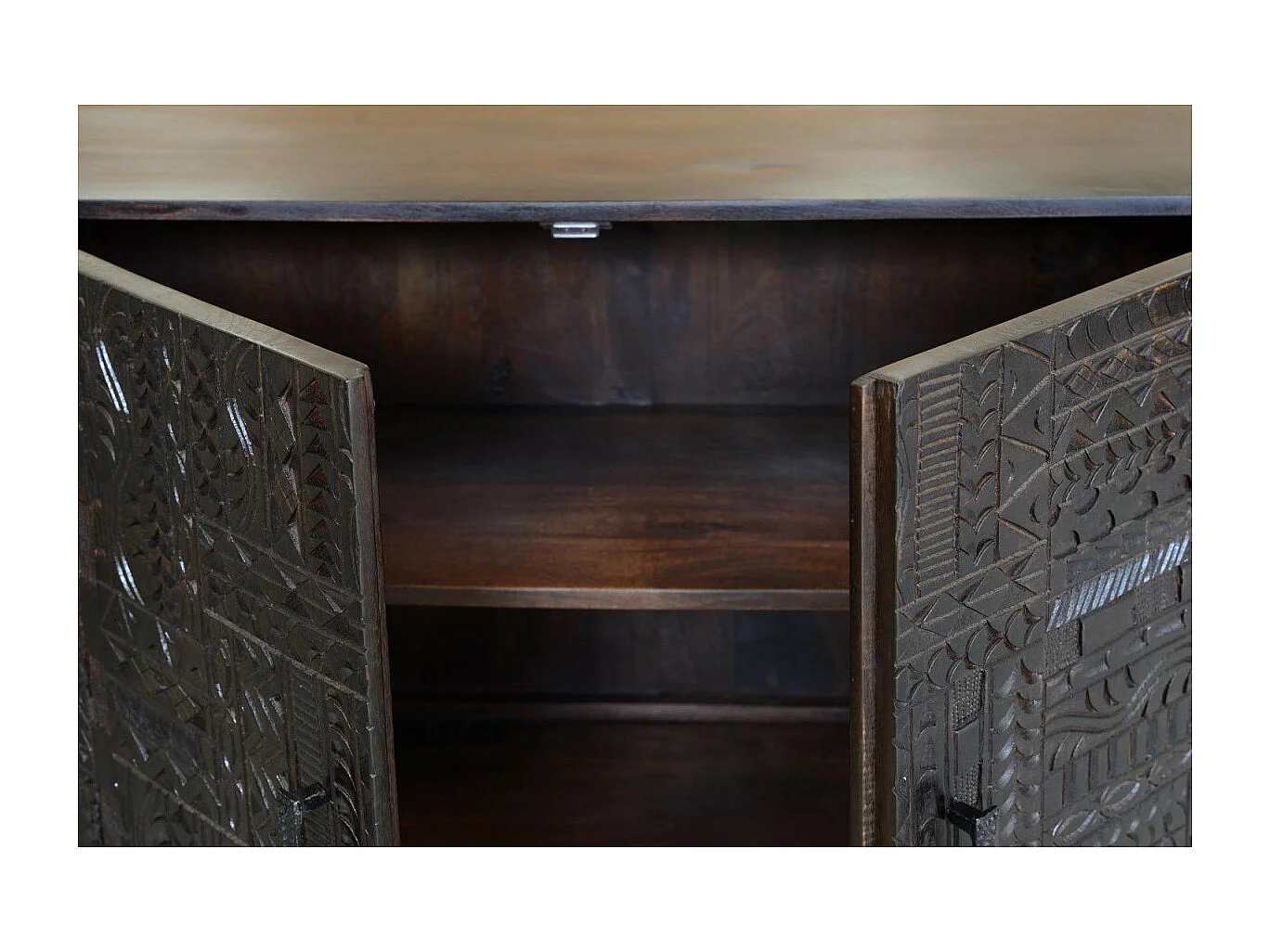 Buffet en bois de manguier et pieds en métal