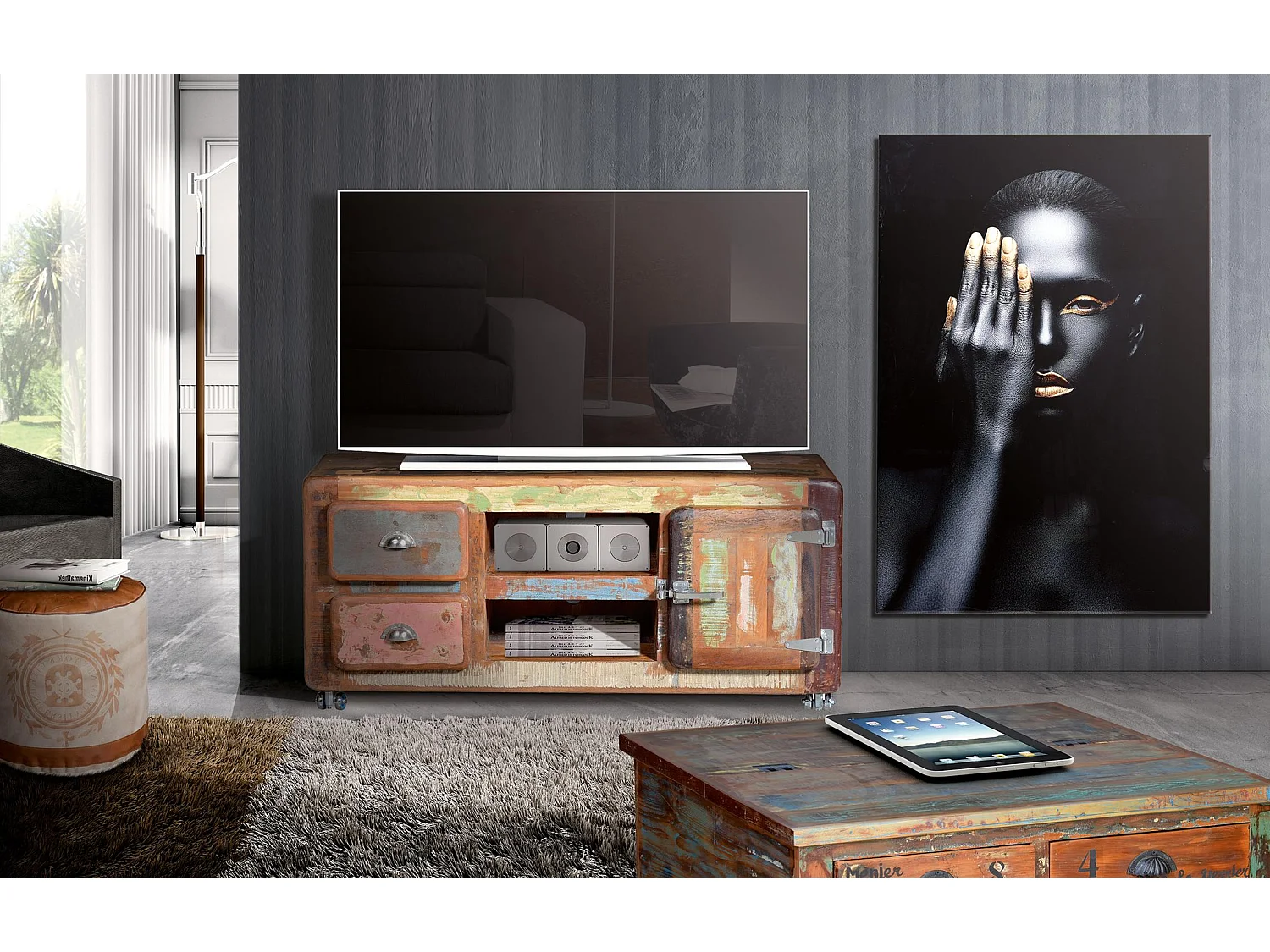 Meuble TV en bois recyclé 135 cm, style industriel vintage - 56 x 135 x 40