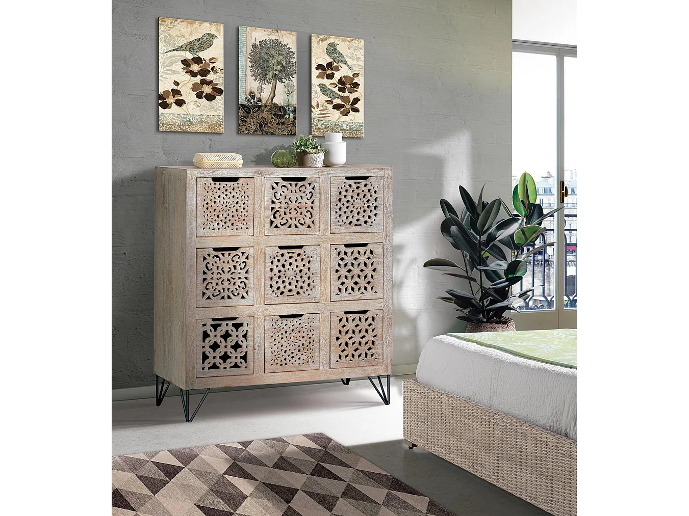 Commode en manguier blanc vieilli