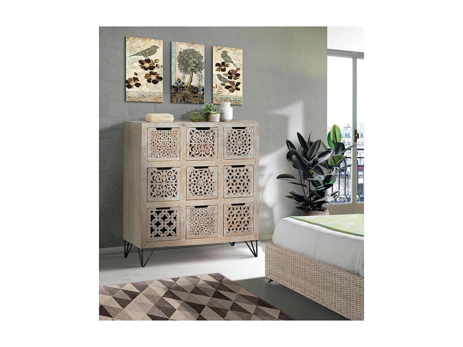 Commode en manguier blanc vieilli