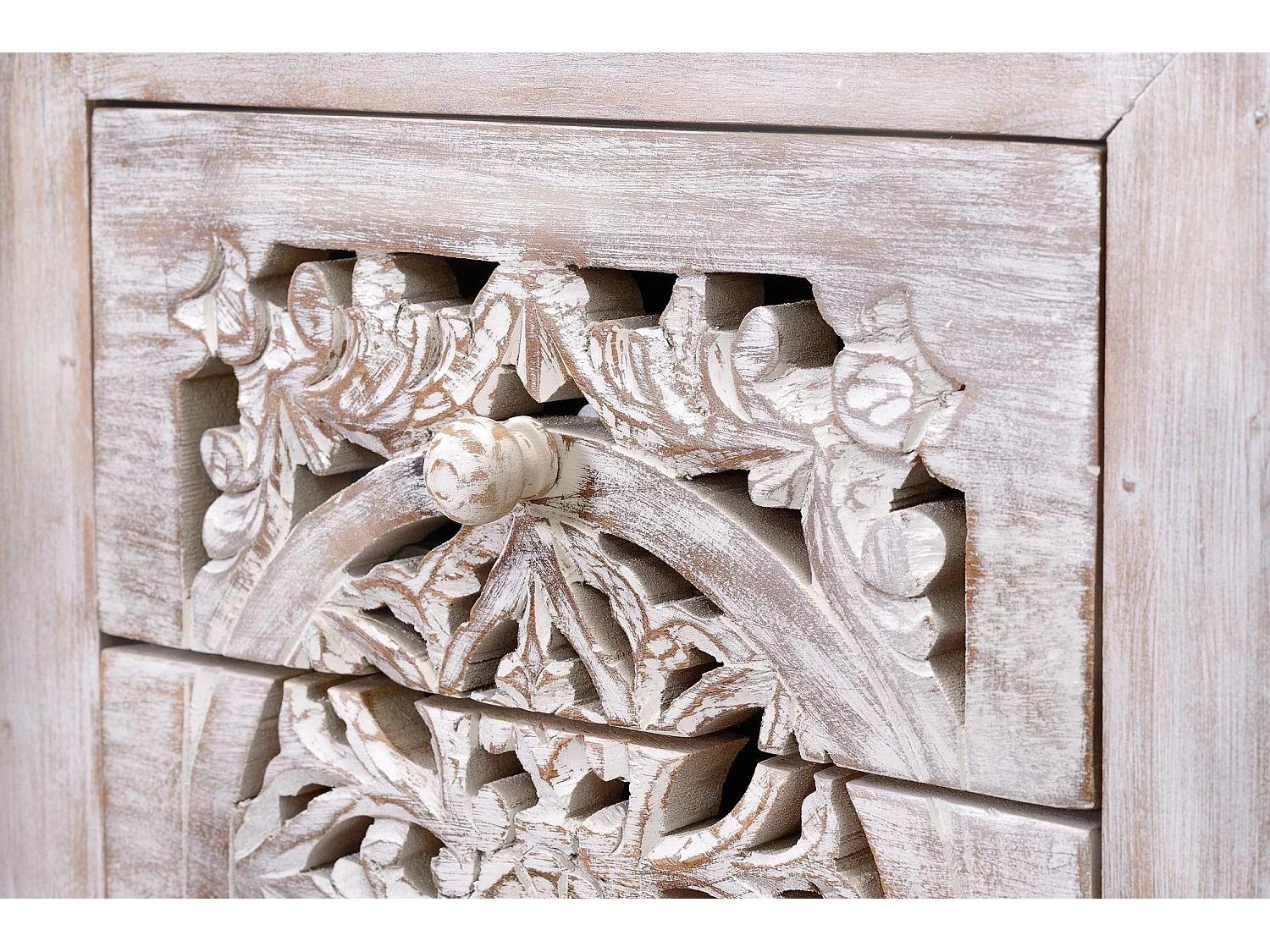 Küchenunterschrank aus Mangoholz