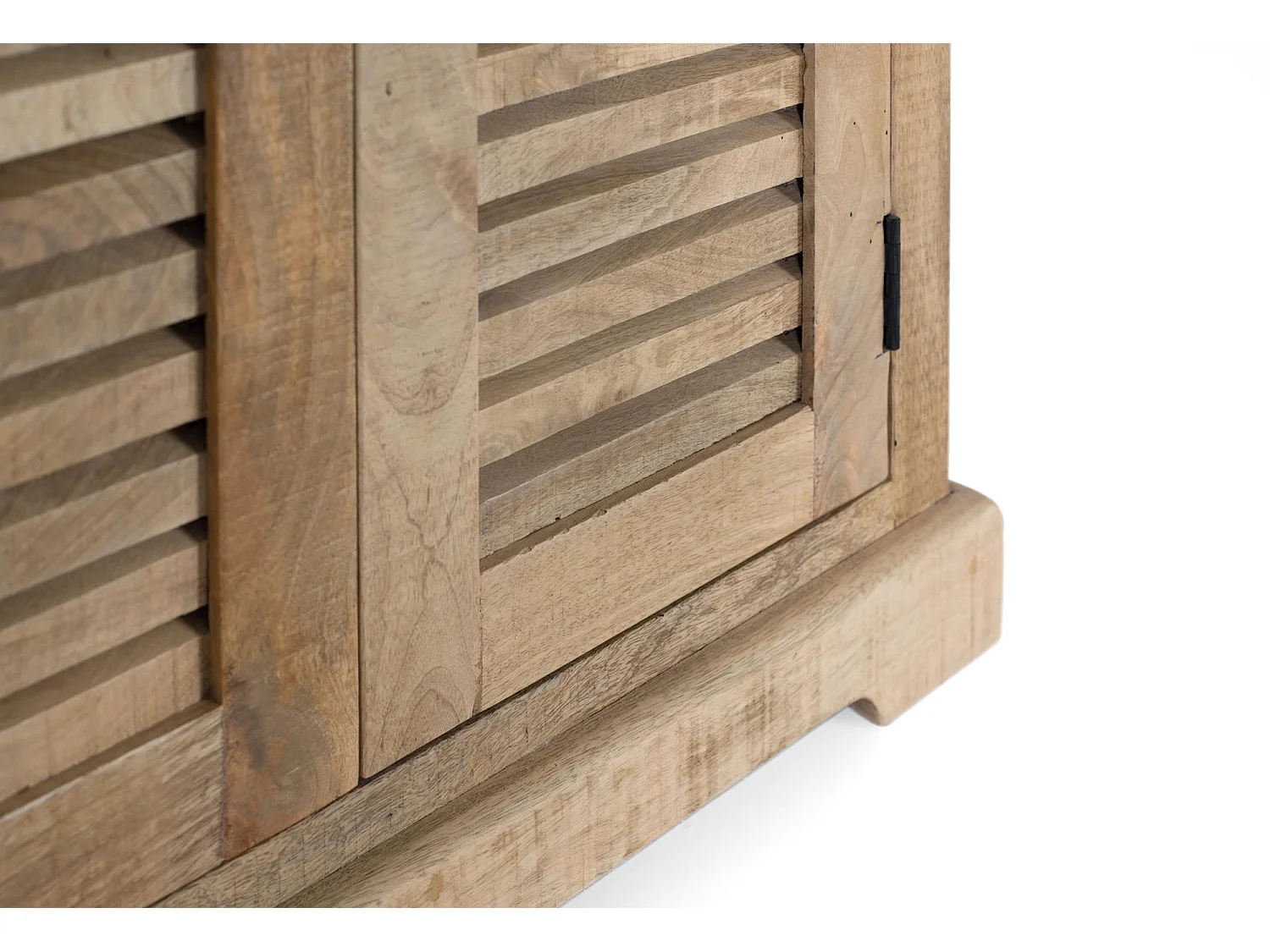 Schrank aus natürlichem Mangoholz