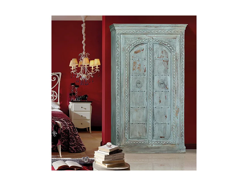 Schrank aus Mangoholz