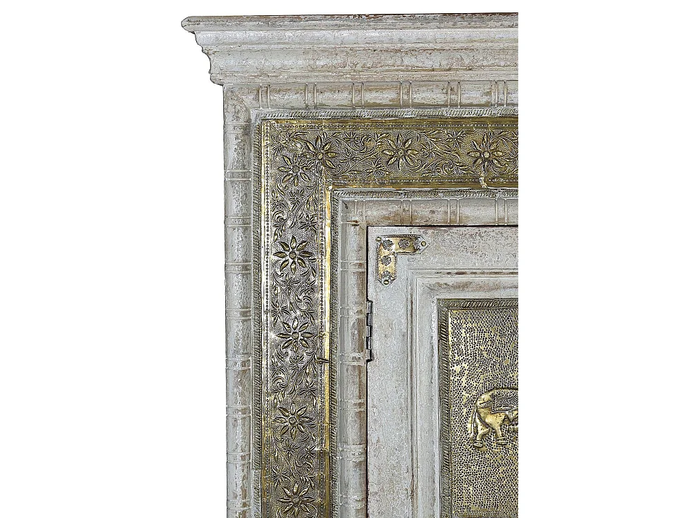 Schrank aus Mangoholz