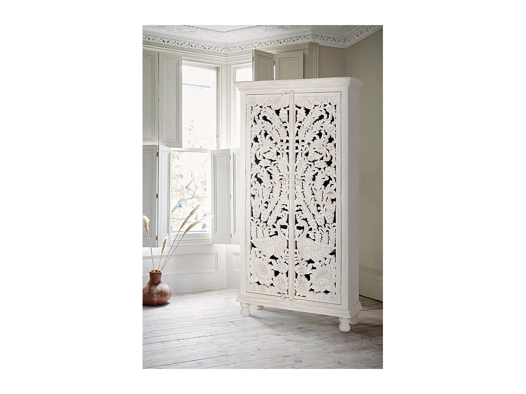 Armoire en bois manguier blanc vieilli