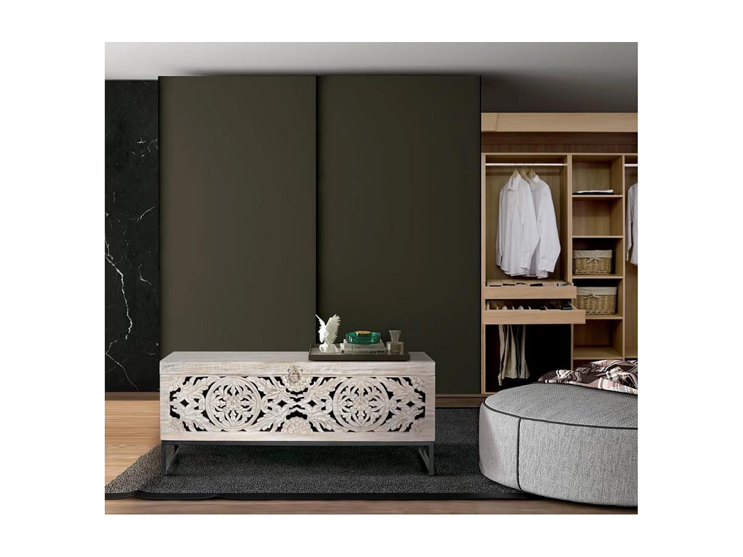 Tronco em madeira de mangueira e pés em metal branco envelhecido Blanco.Giner y Colomer.50x40x116