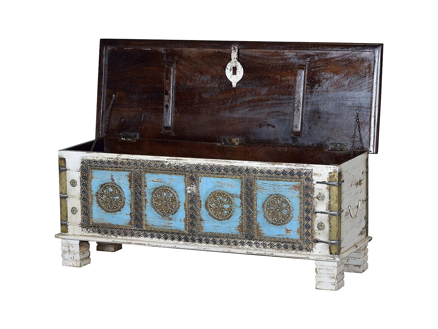 Coffre en manguier blanc et merisier vieilli