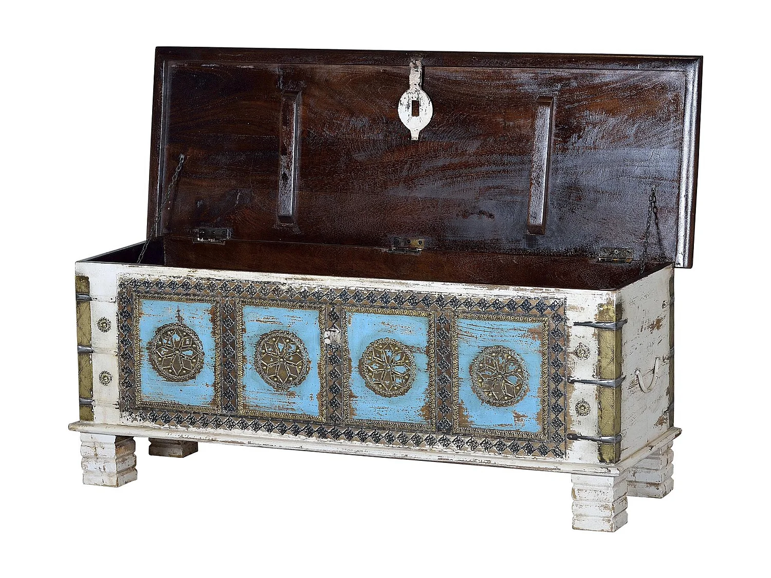 Coffre en manguier blanc et merisier vieilli