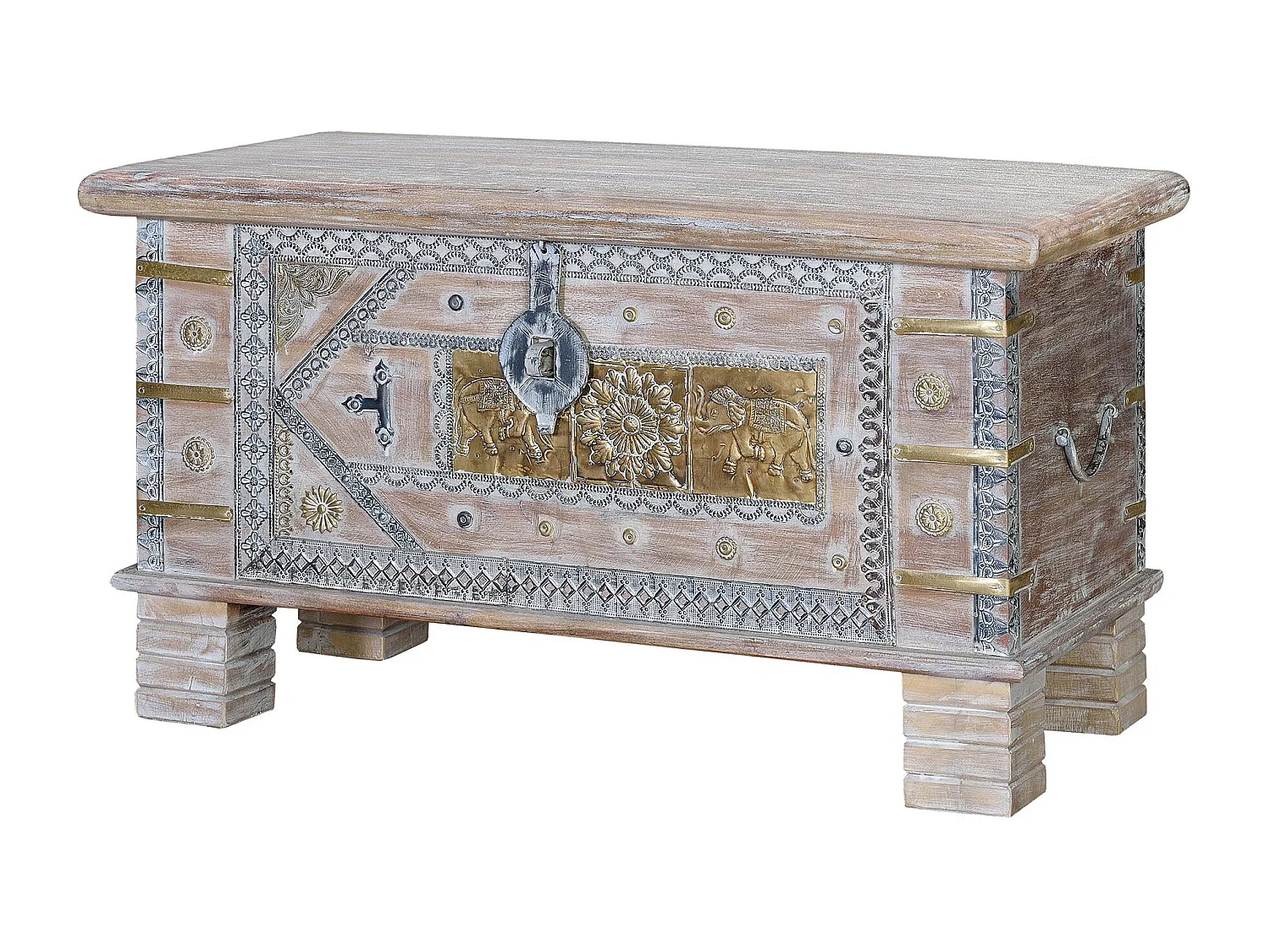 Coffre ancien en bois de manguier blanc