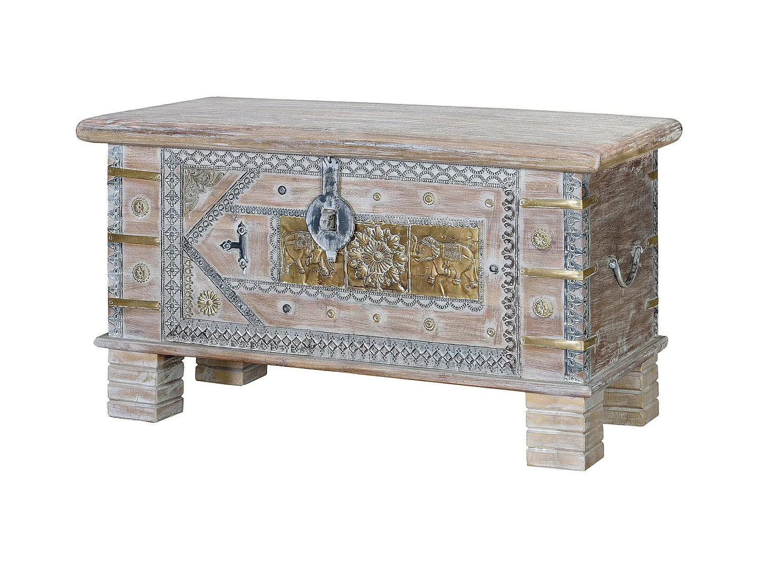 Coffre ancien en bois de manguier blanc