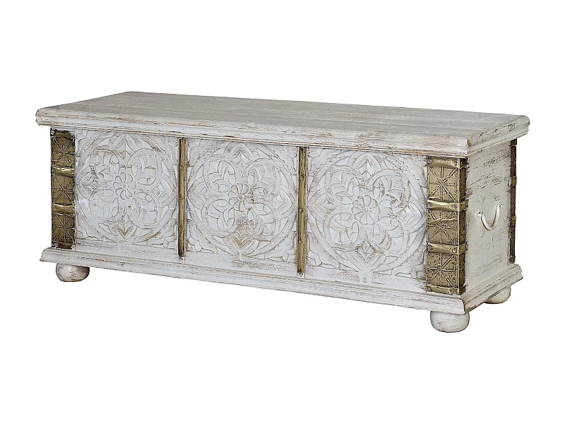 Coffre ancien en bois de manguier blanc