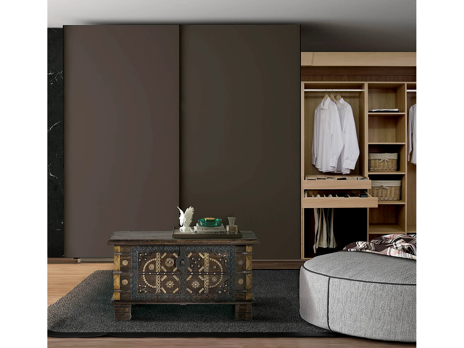 Coffre en bois de manguier marron foncé