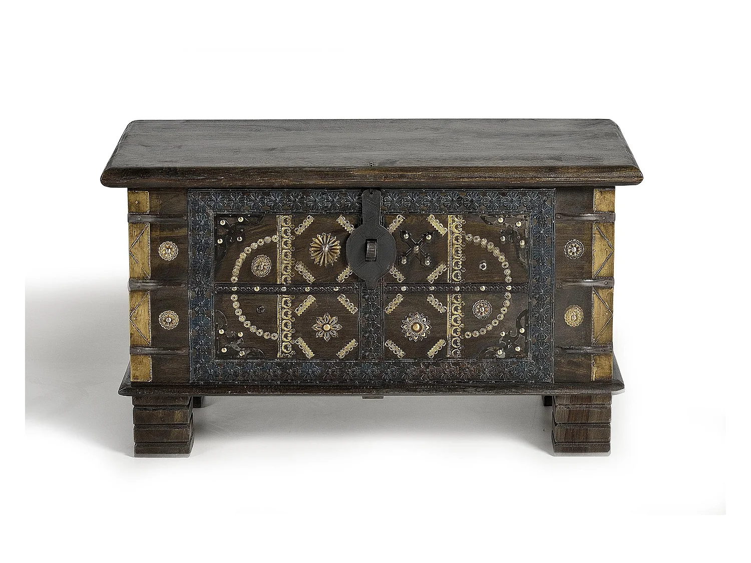 Ciemnobrązowy pień z drewna mango