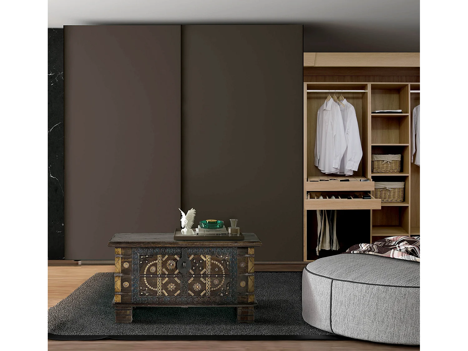 Donkerbruine mangohouten stam