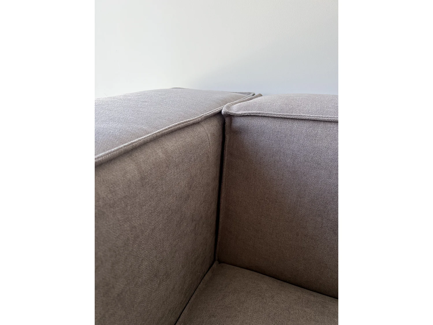 Modernes Ecksofa mit Ottomane Olivia